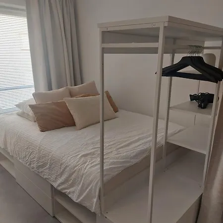 Parenthese A - - 50m De La