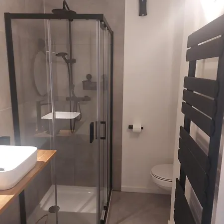 Parenthese A - - 50m De La *