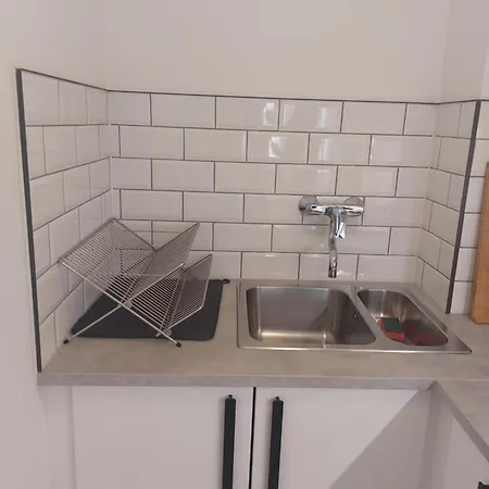 Parenthese A - - 50m De La アパート *