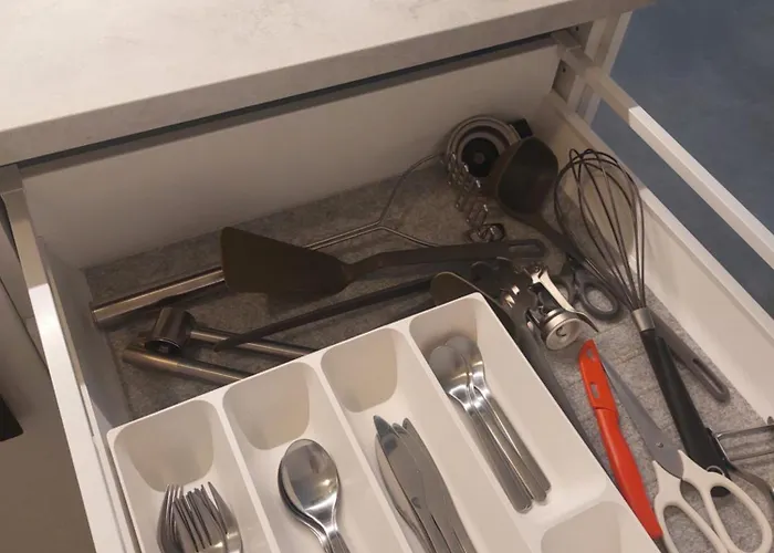 Parenthèse à - - 50m De La *